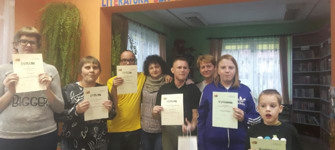 Konkurs na „Najładniejszy łańcuch choinkowy” Konkurs na „Najładniejszy łańcuch choinkowy”