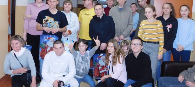 Odwiedziny Wolontariuszy w naszym Domu