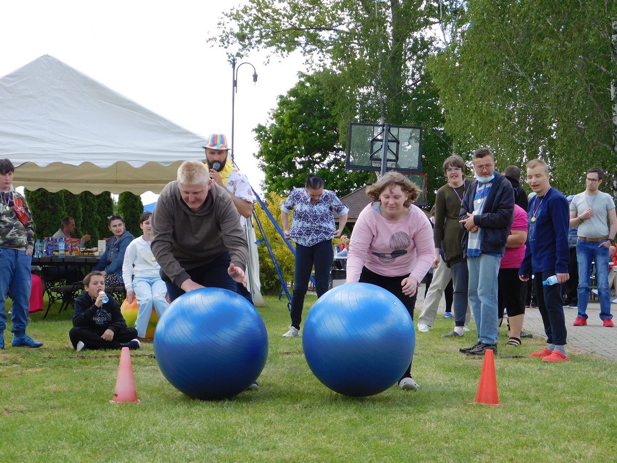 Piknik sportowo – rekreacyjny z okazji Dnia Dziecka
