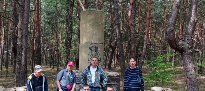 Wycieczka do Skansenu Bojowego w Mniszewie