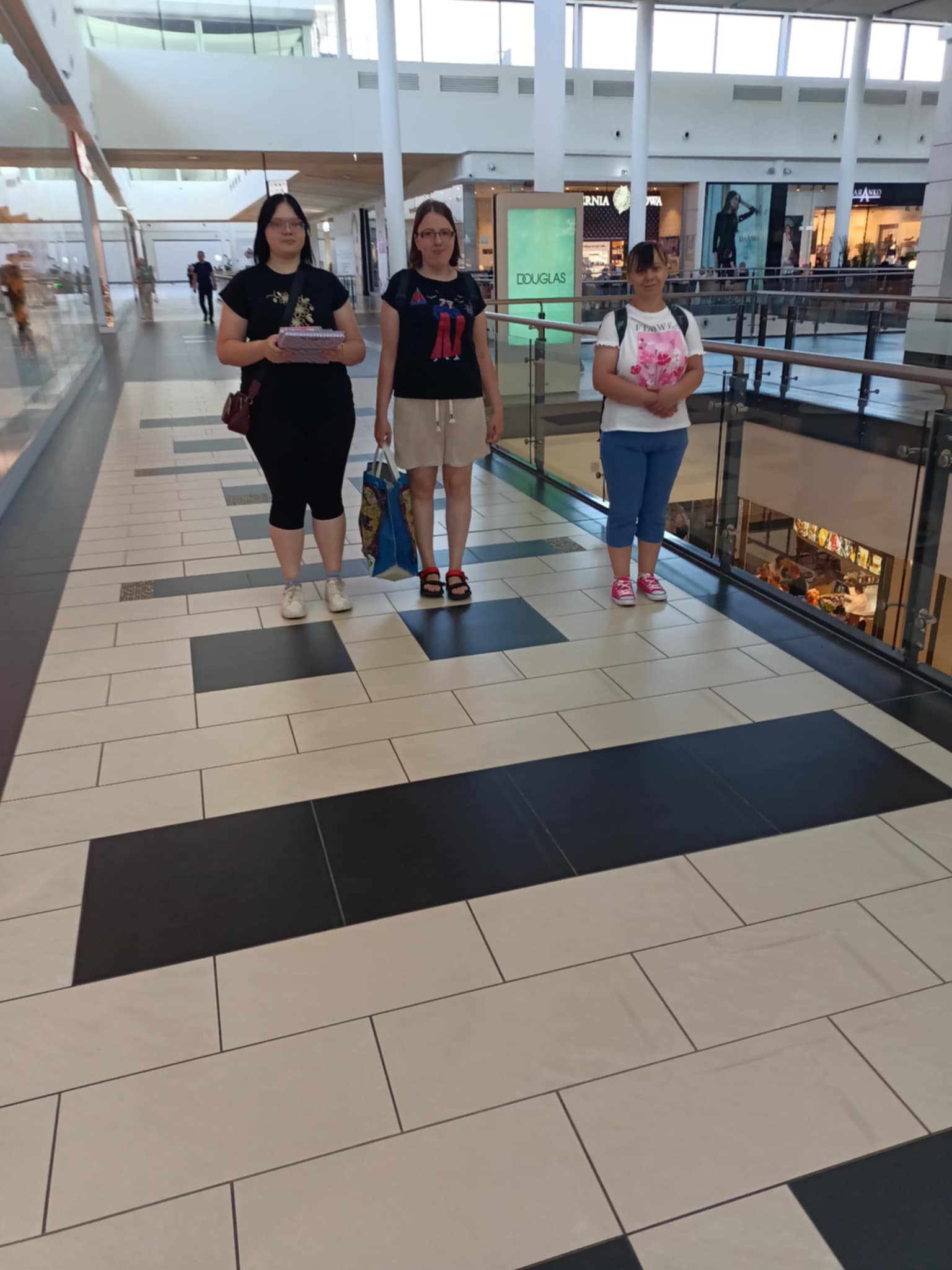 1 lipca 2025 r. – Nasze Shopping Queens w Galerii Słonecznej w Radomiu 😉 1 lipca 2025 r. – Nasze Shopping Queens w Galerii Słonecznej w Radomiu 😉