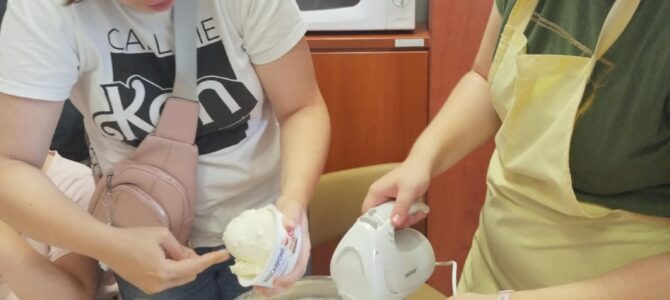 17 lipca 2025 r. Zajęcia kulinarne – kruche babeczki z owocami