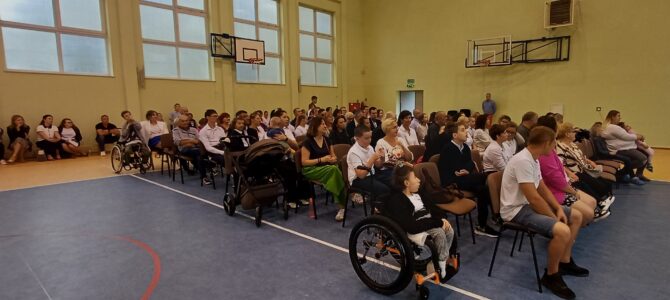 1 września 2025 r. – Rozpoczęcie roku szkolnego w Zespole Szkół Specjalnych w Adamowie