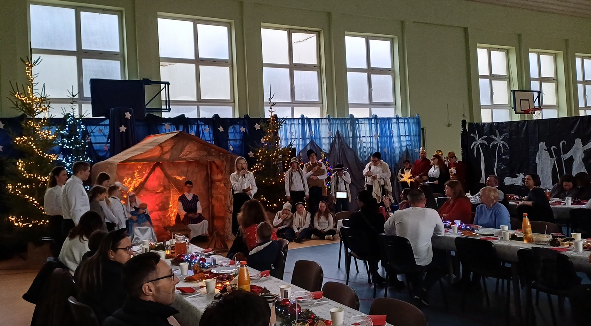 18 grudnia 2025 r. – Spotkanie wigilijne w Zespole Szkół Specjalnych w Adamowie