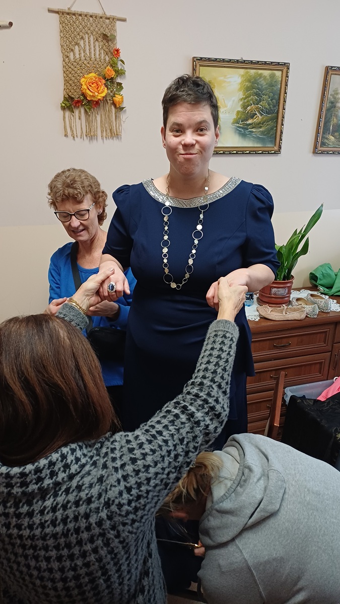 04 lutego 2026 r. – Przygotowań do Balu „Night to Shine” ciąg dalszy… 👗🕺