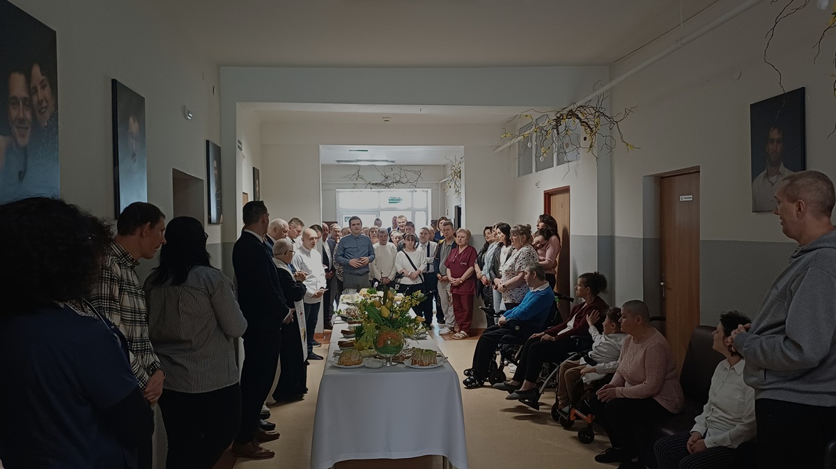 2 kwietnia 2026 r. – Dzień Kapłański oraz Spotkanie Wielkanocne w naszym Domu 🐰🐣