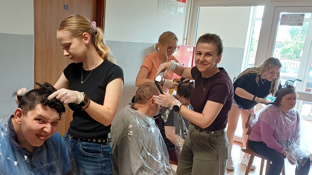 5 czerwca 2026 r. – Nasz salon fryzjerski 💇‍♂️💇‍♀️